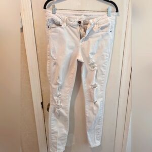 Old Navy Rockstar Women's Distressed White Jeans, size 8 reg